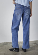 Last inn bildet i Galleri-visningsprogrammet, ONEA-JE STR jeans