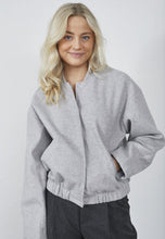 Last inn bildet i Galleri-visningsprogrammet, VABAIA bomber jakke