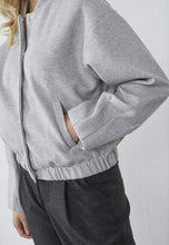 Last inn bildet i Galleri-visningsprogrammet, VABAIA bomber jakke