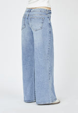 Last inn bildet i Galleri-visningsprogrammet, ONAR jeans