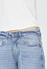 Last inn bildet i Galleri-visningsprogrammet, ONAR jeans