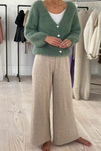 Last inn bildet i Galleri-visningsprogrammet, Cornelia LS lysegrønn cardigan