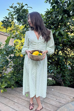 Last inn bildet i Galleri-visningsprogrammet, Adel IC grønn kjole