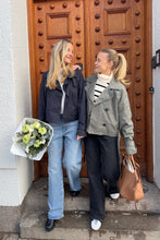 Last inn bildet i Galleri-visningsprogrammet, AlmaIC jakke