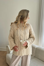 Last inn bildet i Galleri-visningsprogrammet, Kiki IC genser offwhite