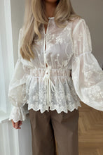 Last inn bildet i Galleri-visningsprogrammet, Lola IC bluse