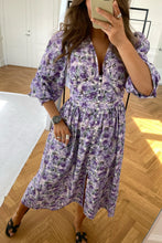 Last inn bildet i Galleri-visningsprogrammet, Adel kjole lavendel