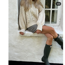 Last inn bildet i Galleri-visningsprogrammet, Nora IC off white genser