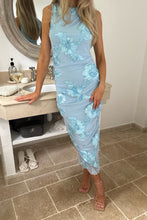 Last inn bildet i Galleri-visningsprogrammet, MiraIC kjole