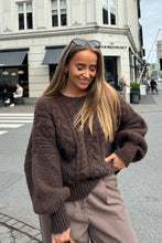 Last inn bildet i Galleri-visningsprogrammet, Nora IC brun genser