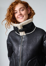 Last inn bildet i Galleri-visningsprogrammet, LEAH-JA jacke