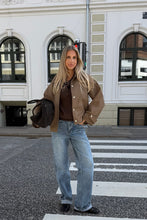 Last inn bildet i Galleri-visningsprogrammet, Avaic short trenchcoat dark brown