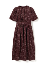 Last inn bildet i Galleri-visningsprogrammet, N Ruth kjole