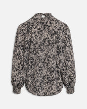 Last inn bildet i Galleri-visningsprogrammet, Bluse