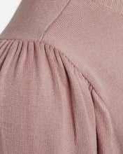 Last inn bildet i Galleri-visningsprogrammet, Genser