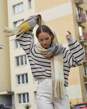 Last inn bildet i Galleri-visningsprogrammet, MIBA-PU genser