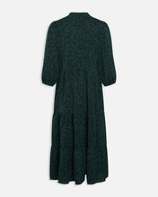 Last inn bildet i Galleri-visningsprogrammet, Kjole