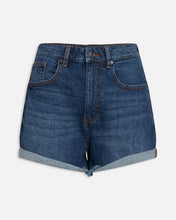 Last inn bildet i Galleri-visningsprogrammet, Shorts