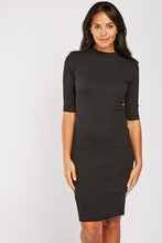 Last inn bildet i Galleri-visningsprogrammet, Kjole