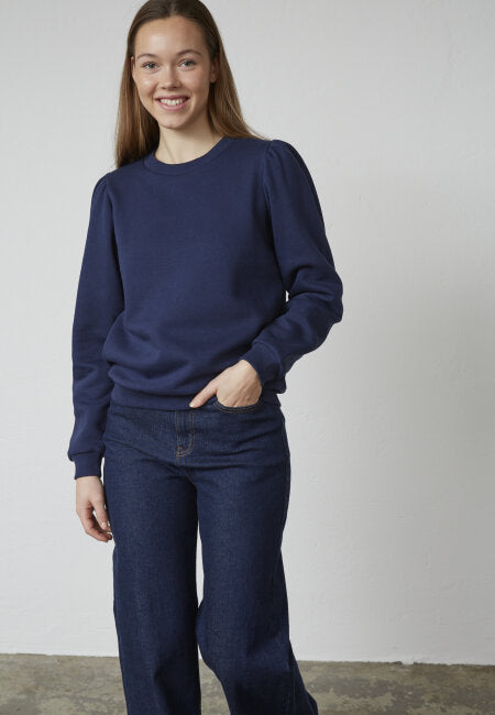 NEW.PEVA PUFF navy sweatshirt