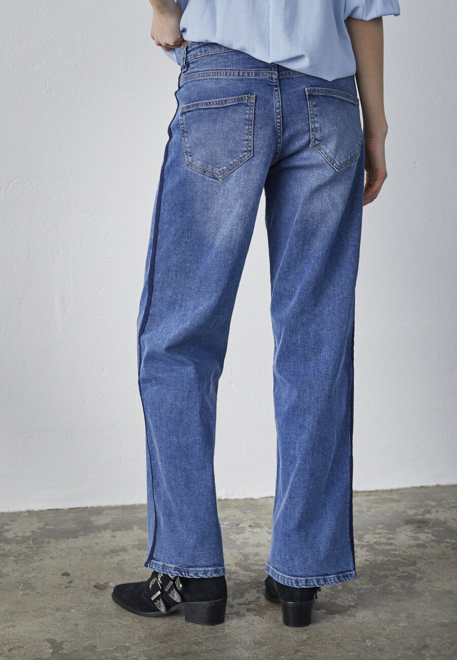 ONEA-JE STR jeans