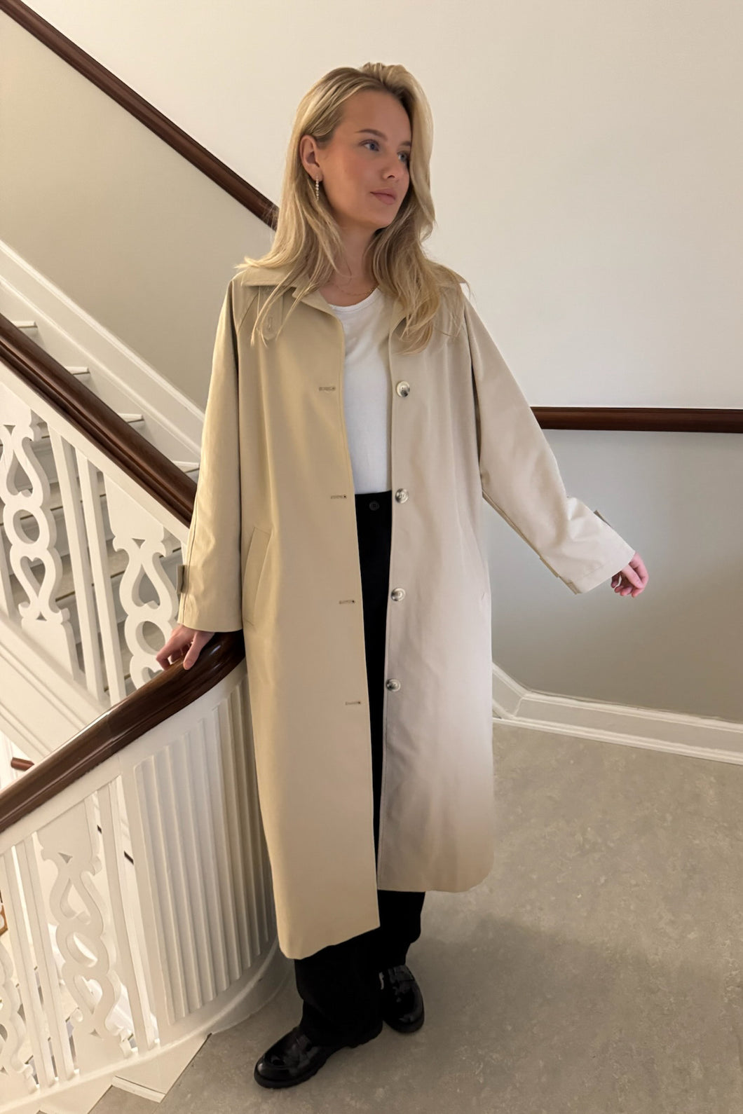 Ava IC trenchcoat