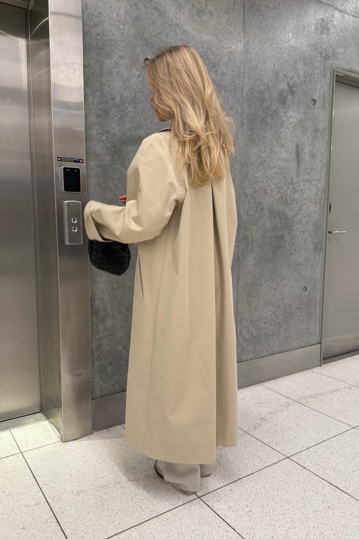 Ava IC trenchcoat