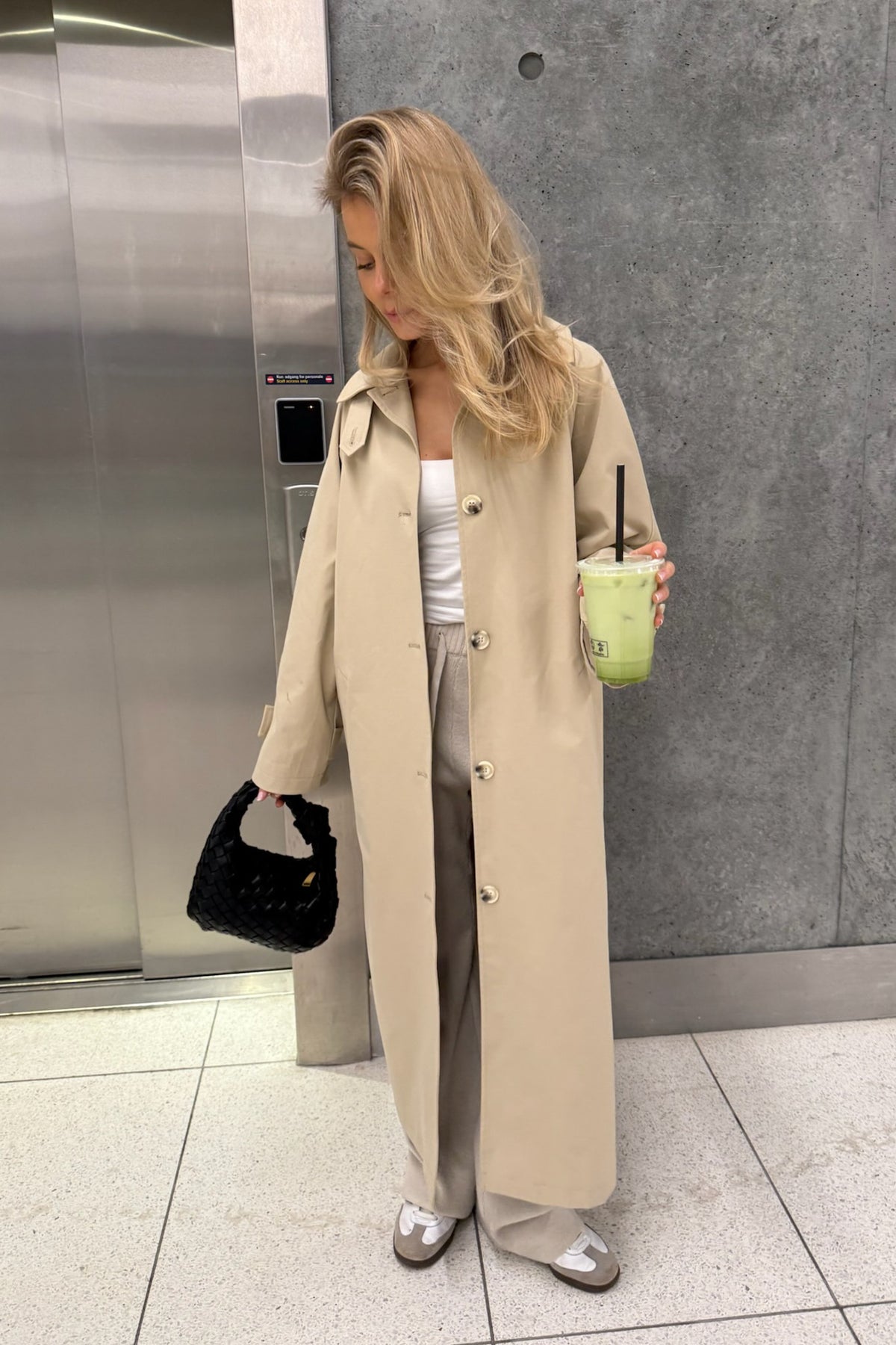 Ava IC trenchcoat