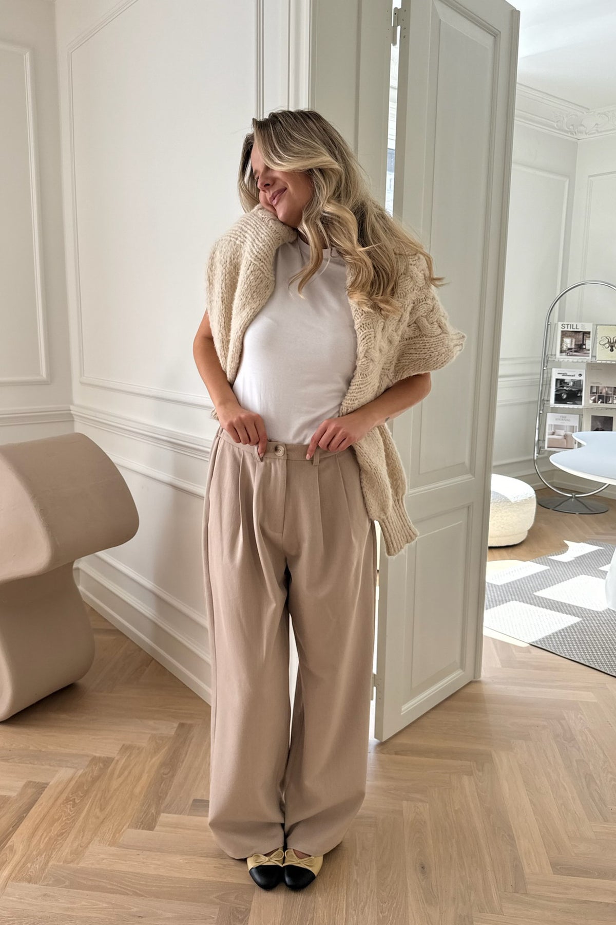 Nora IC off white genser