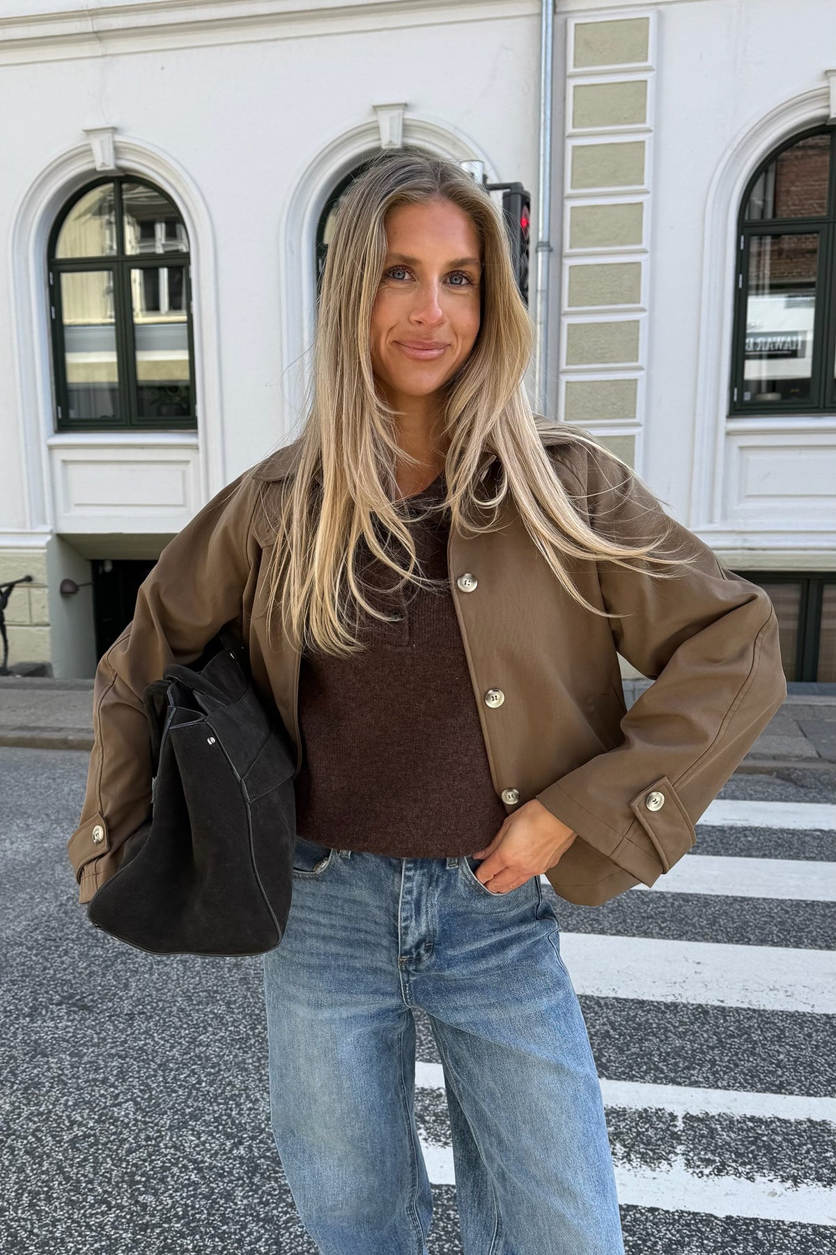 Avaic short trenchcoat dark brown