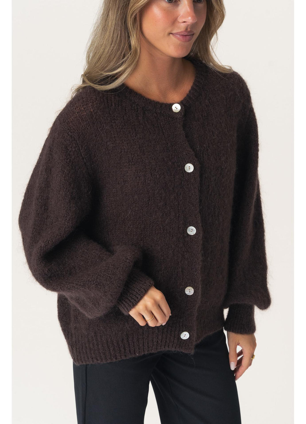 Ida IC brun cardigan