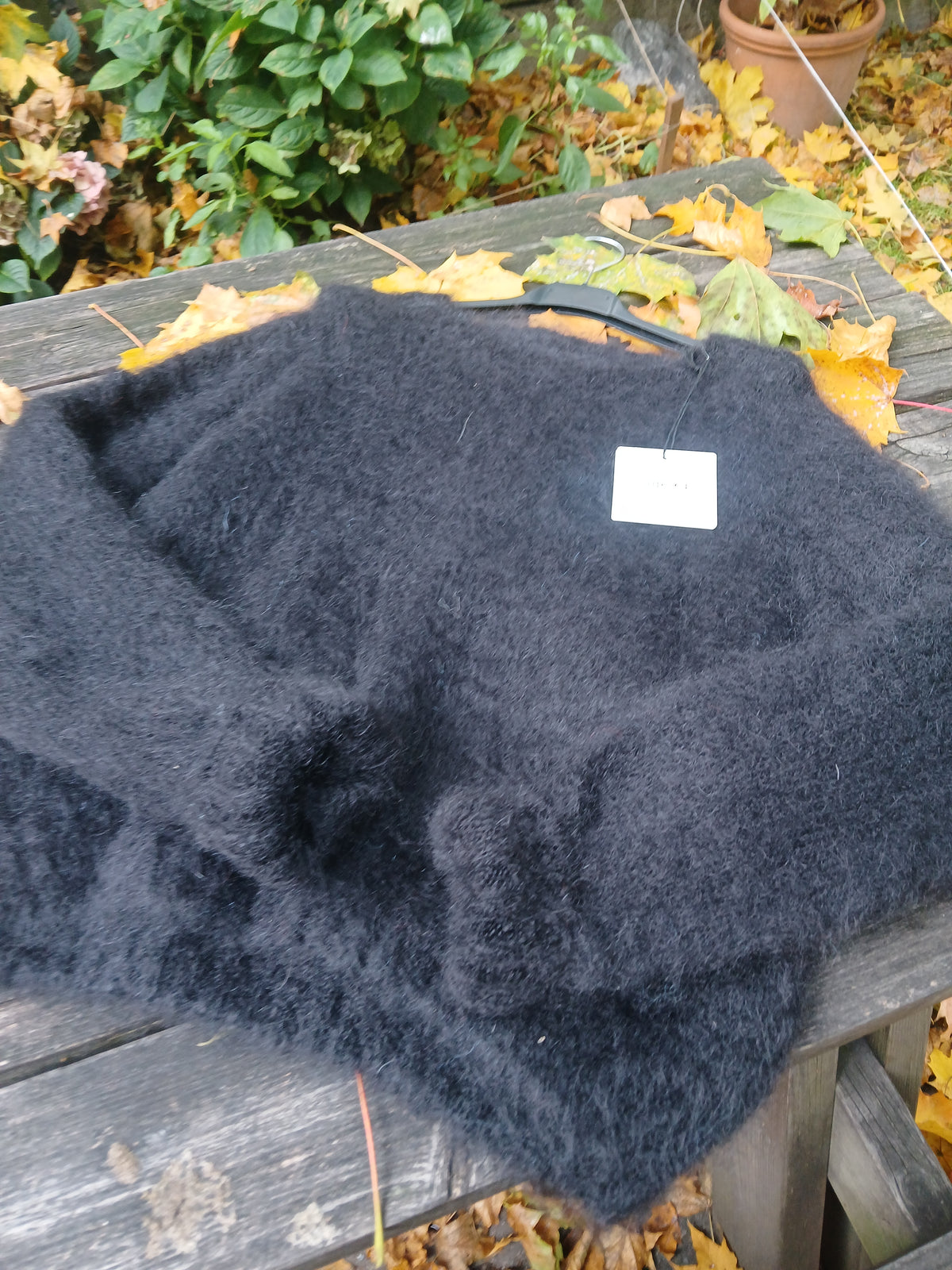 Mohair genser svart
