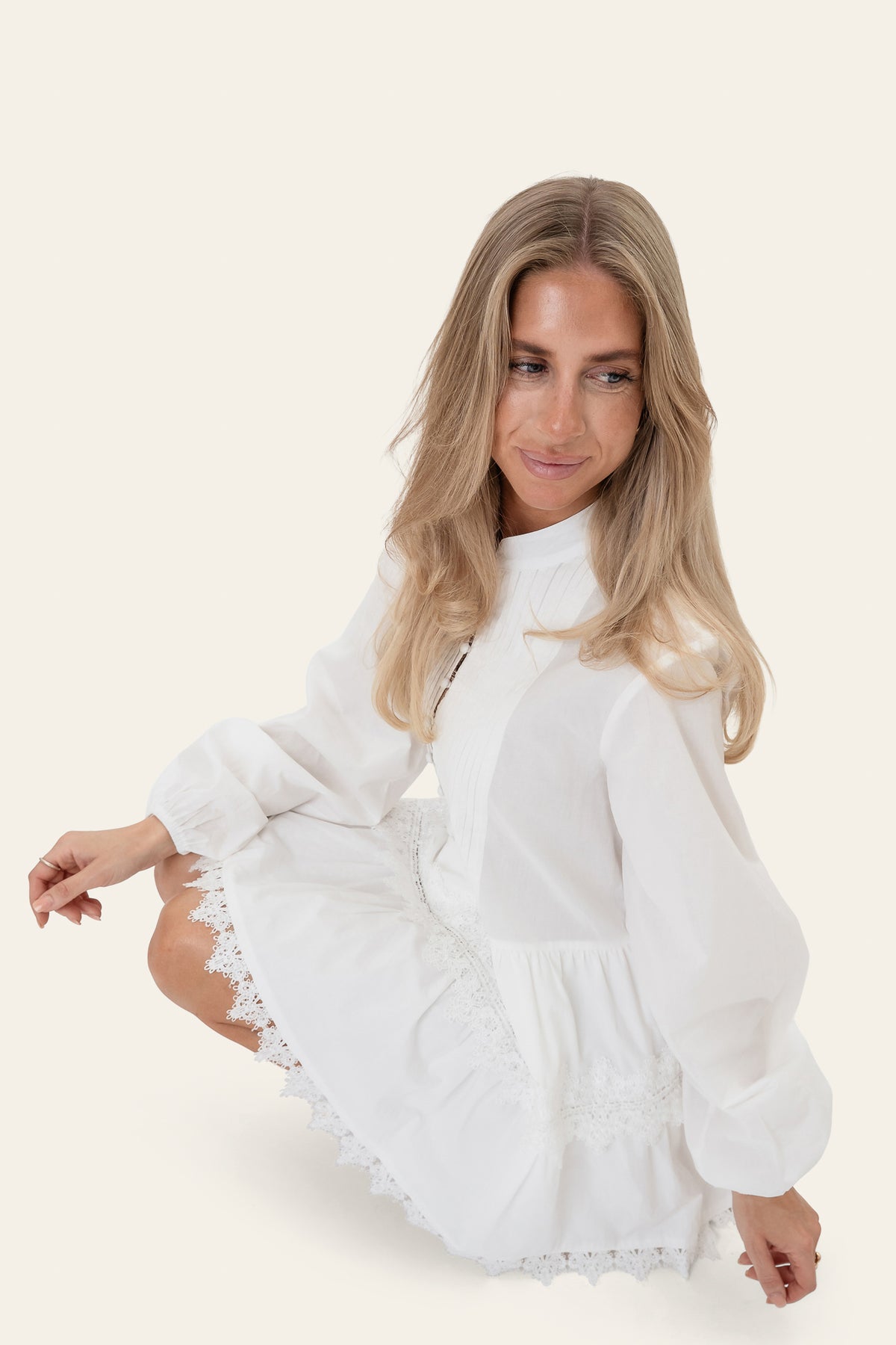 Livic dress white embroidery