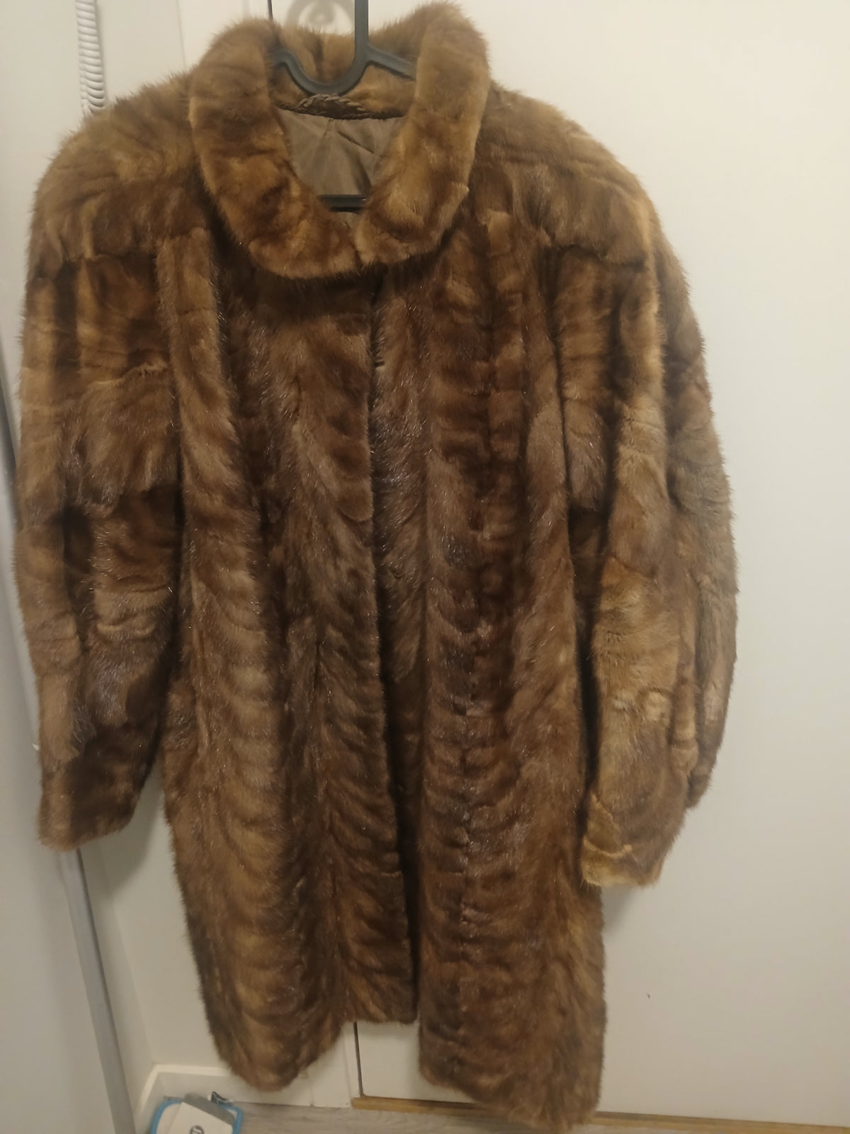 Vintage pelskåpe