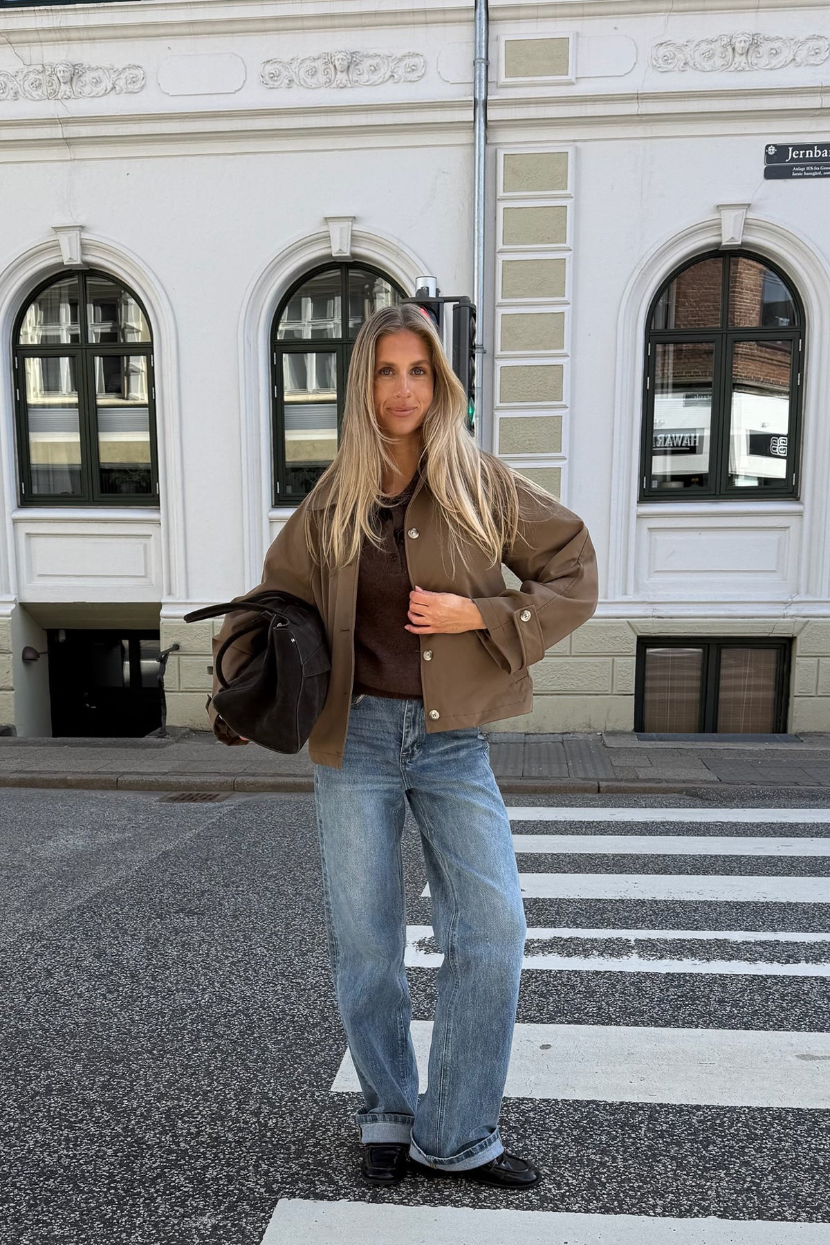 Avaic short trenchcoat dark brown