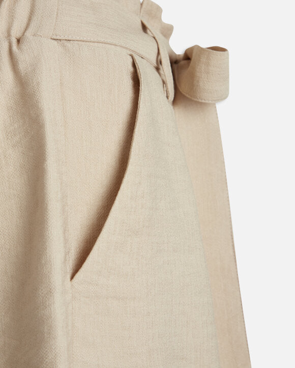 MENA SHO2 SHORTS