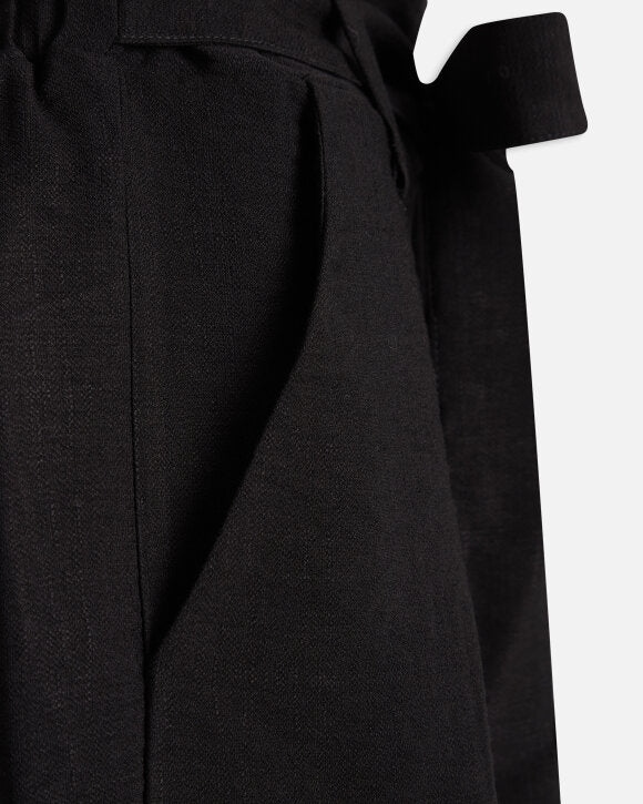 MENA SHO2 SHORTS