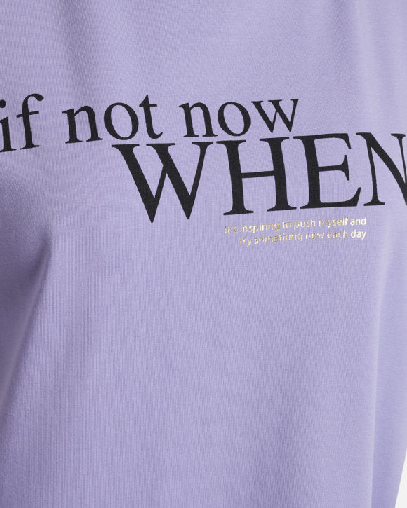 T- shirt